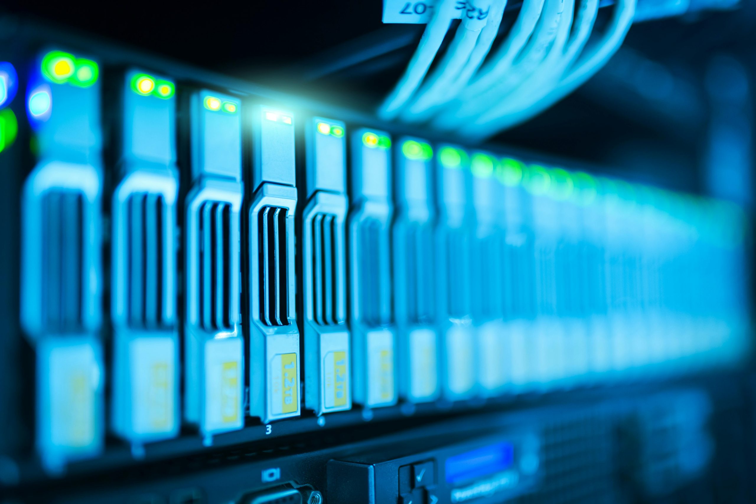تنبؤات بيل جيتس الشهرية: الهوية والمدفوعات الرقمية لتعزيز التنمية وتحسين حياة الناس