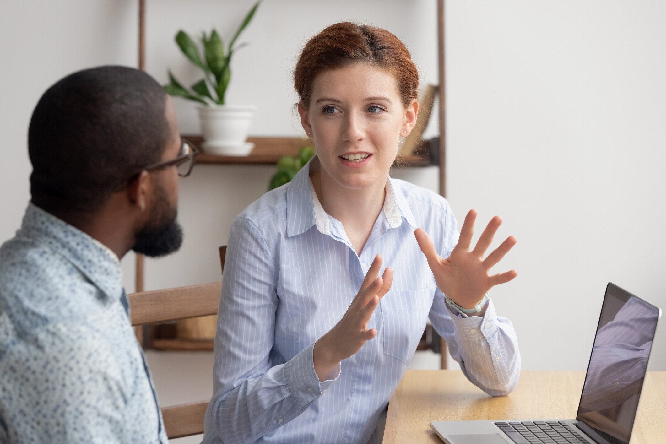 كيف يمكن لـ ""التعديل الواعي"" أن يُطلق العنان للذكاء الاصطناعي في مؤسستك