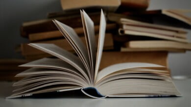 مراجعة كتاب: الناس في المآزق: علم دلالة التسويات الشخصية