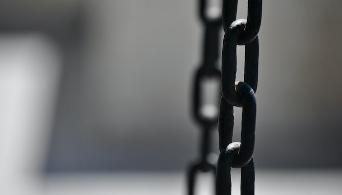 دفاع أرسطو عن العبودية