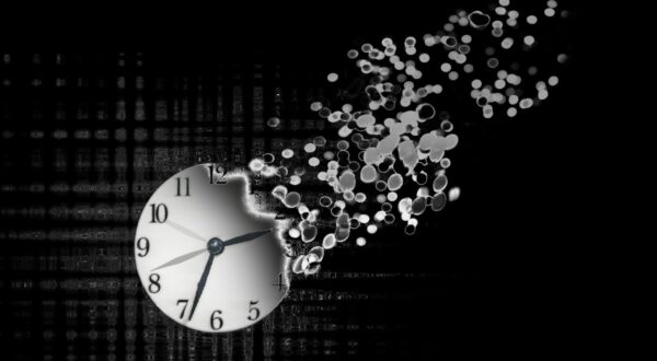 الصوم الرقمي: تطهير للروح والشاشة في رمضان