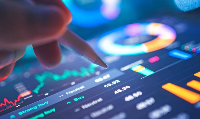 كيف توظّف الفرق المالية الذكاء الاصطناعي اليوم لتحقيق نتائج ملموسة