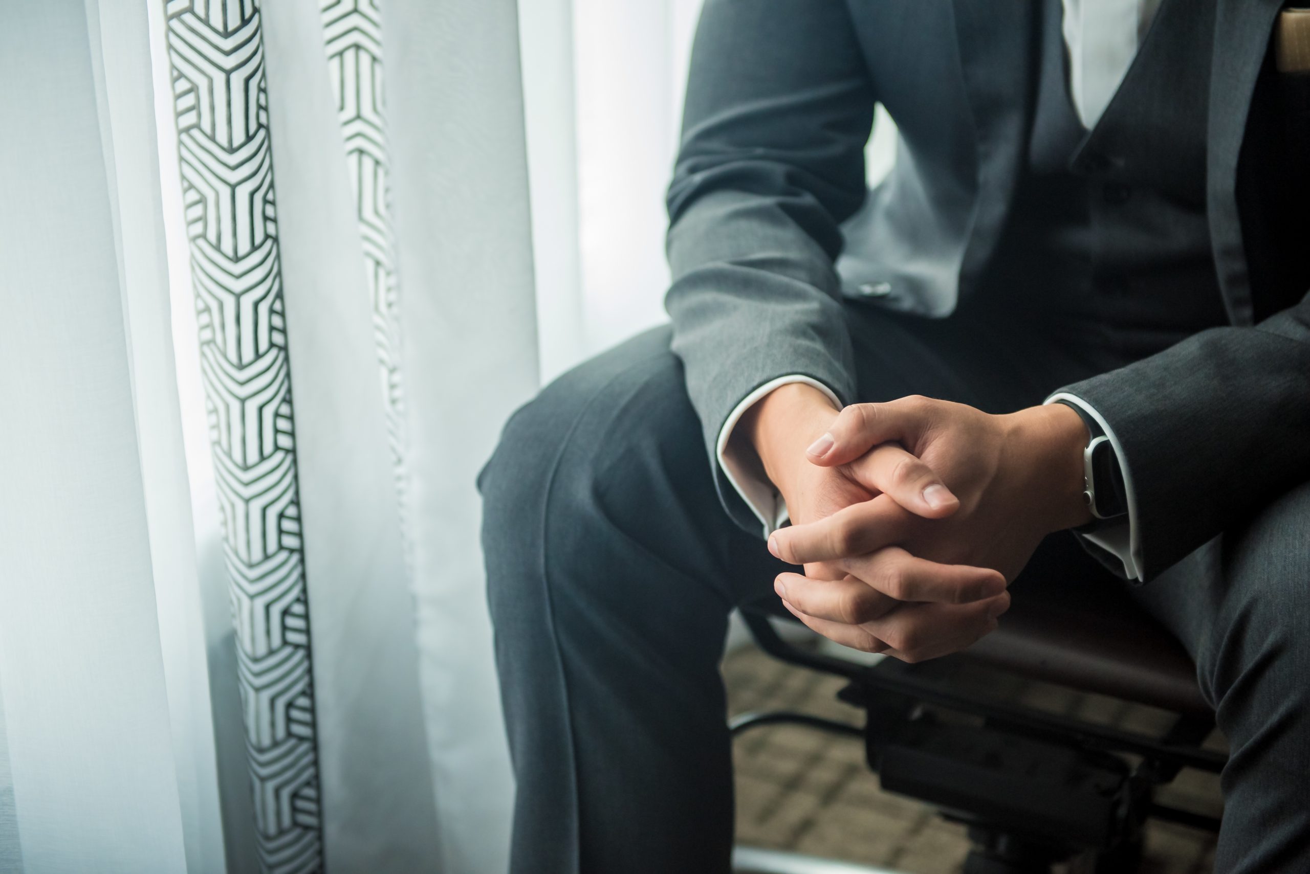 ما هم المدراء التنفيذيون (C-Suite)؟ التعريف والأدوار
