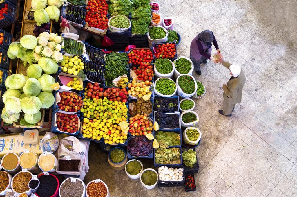 كيف يرتبط النظام الغذائي والأغذية وتغير المناخ؟